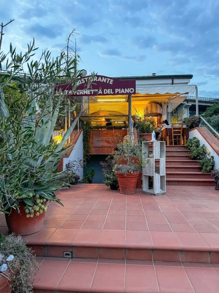 La Tavernetta Del Piano restaurant in Massarosa