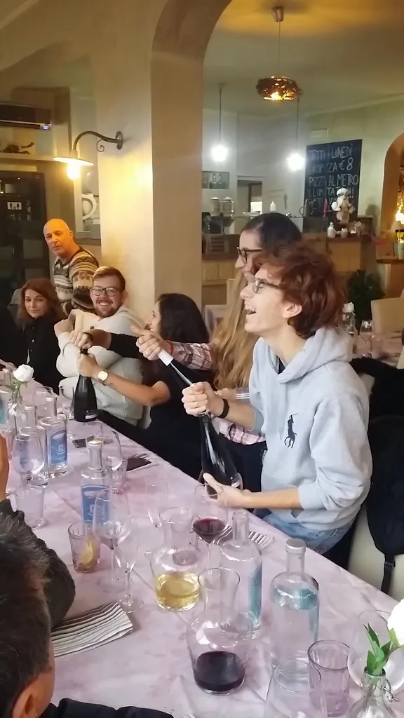 Ristorante Pizzeria Da Renzo - Bistecca - Giropizza - Comunioni - KM Zero - Pasta Fresca - Grigliate - Massarosa_Massarosa_slider_image_2