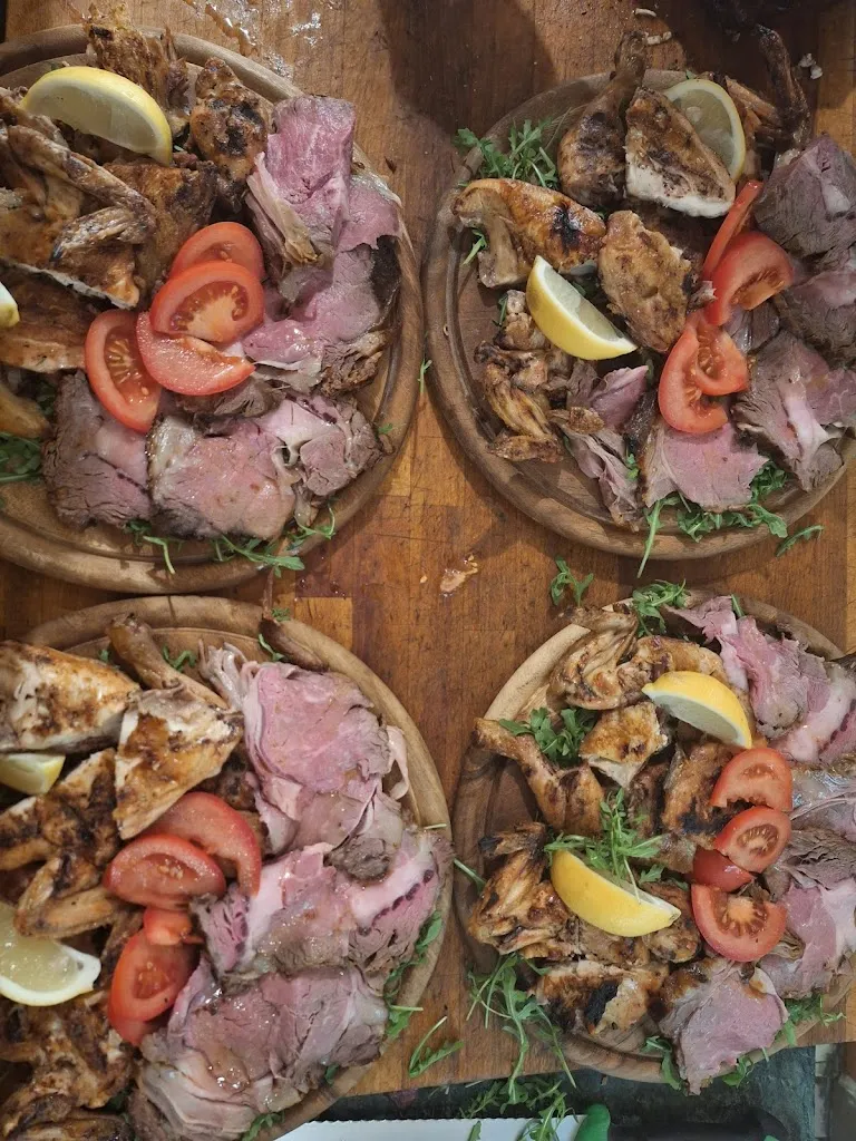 Bar Ristorante Coluccini_Massarosa_slider_image_2