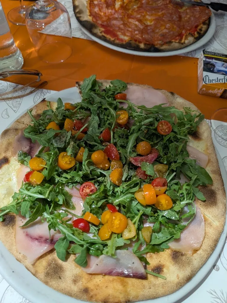 Pizzeria da Macedo_Massarosa_slider_image_2