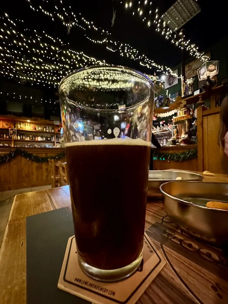 Alessio Bianchini_Moon River Pub_Massarosa_review