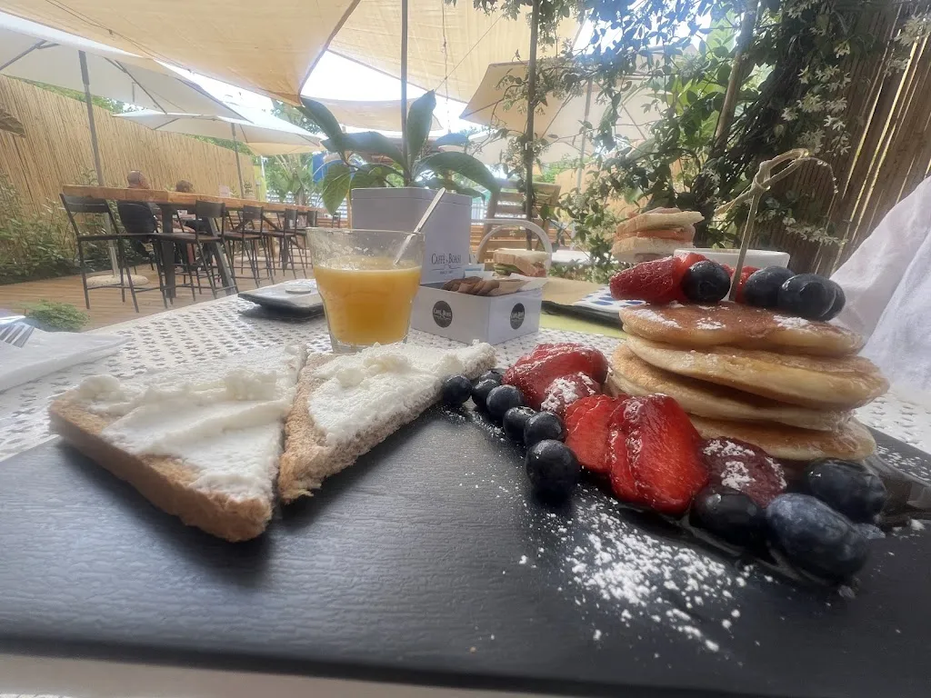 Christian Veroni_Krabi Café & Brunch_Marina di Massa_review