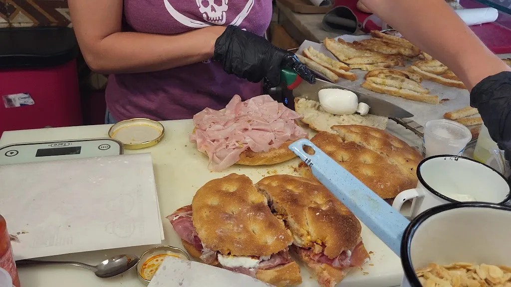 Starodub Timofei_Crudi e Bollicine Marina di Massa_Marina di Massa_review