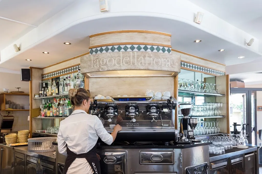 LAGO di ALOHA_Marina di Massa_slider_image_1