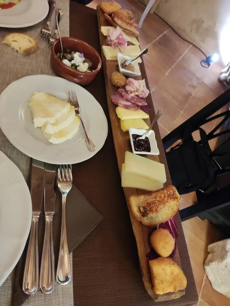 Menu_Monilia del Casale Food e Relax_Montalbano_immagine_2