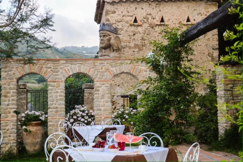 Monilia del Casale Food e Relax restaurant in Montalbano