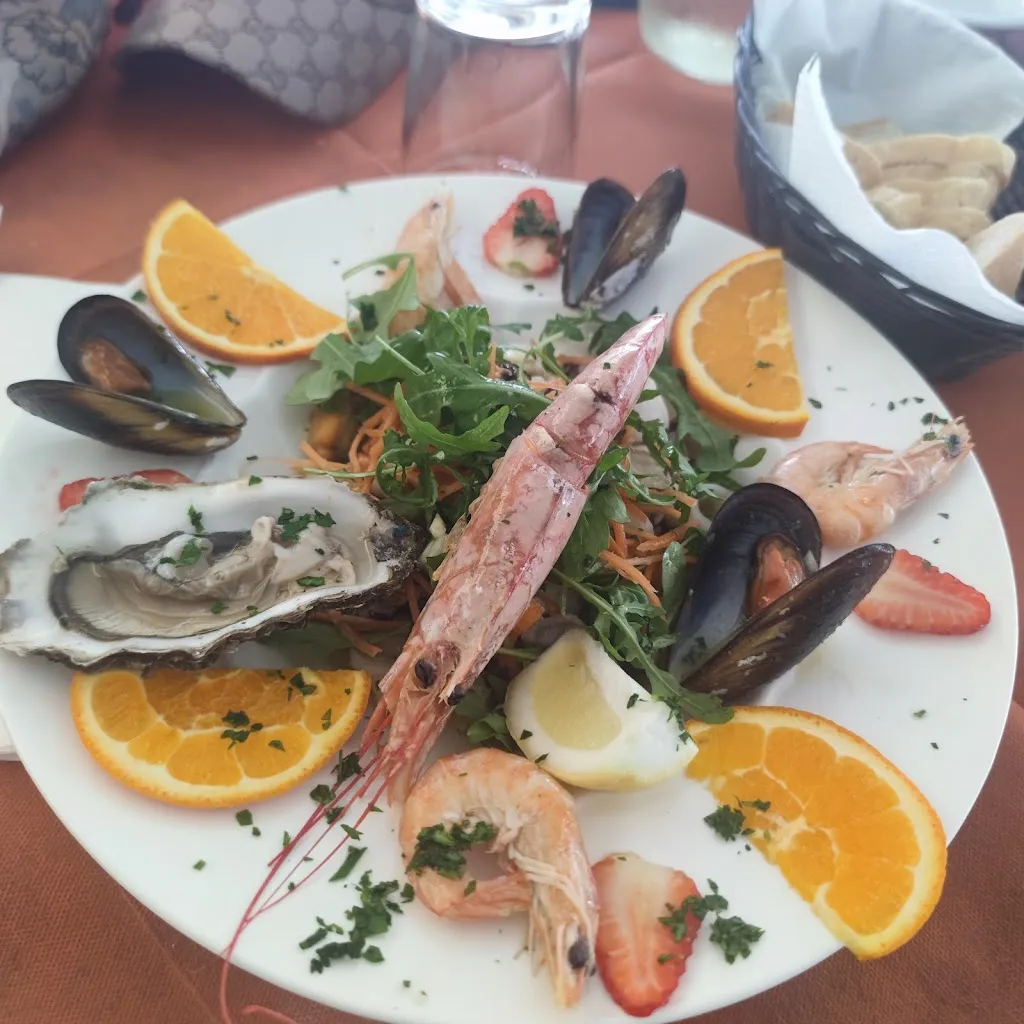 Attilio Barone_Alba Beach_Marina di Massa_review