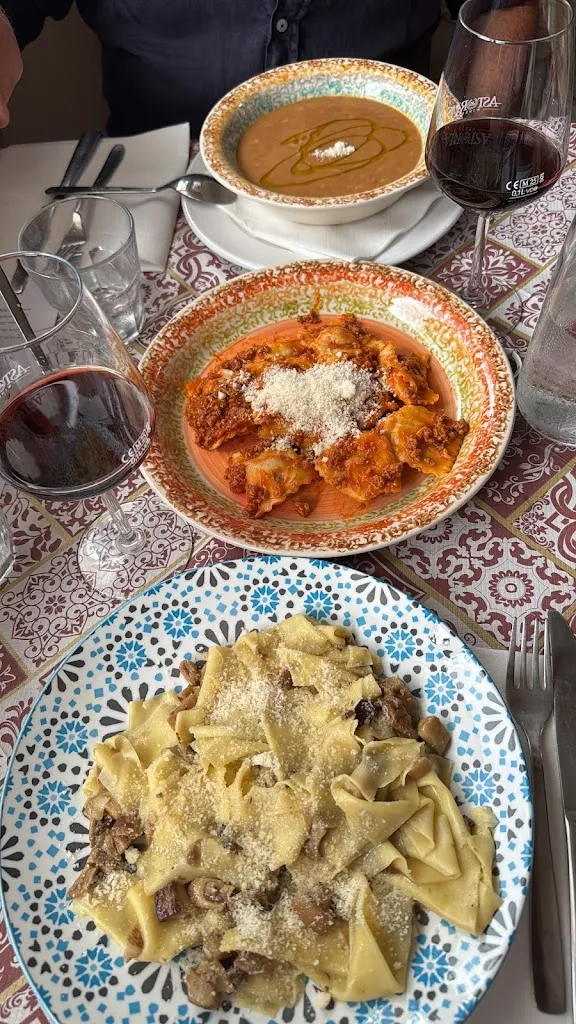 Sofia B._Trattoria Bar Marina_Minucciano_review