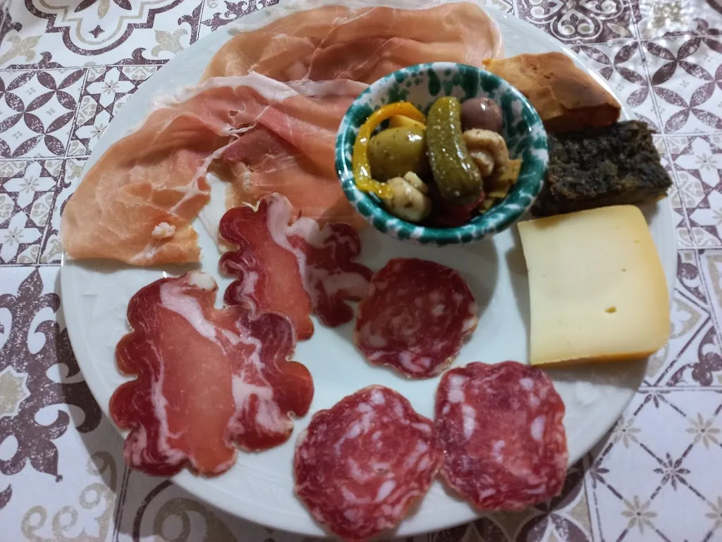 Osteria il Baffardello_Minucciano_slider_image_2