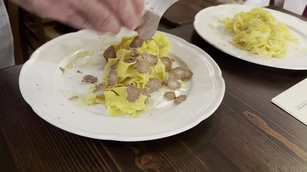 Ken Burgin_Osteria da Tronca_Massa Marittima_review