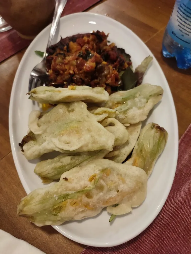 Tommaso Volpi_Le Fate Briache_Massa Marittima_review