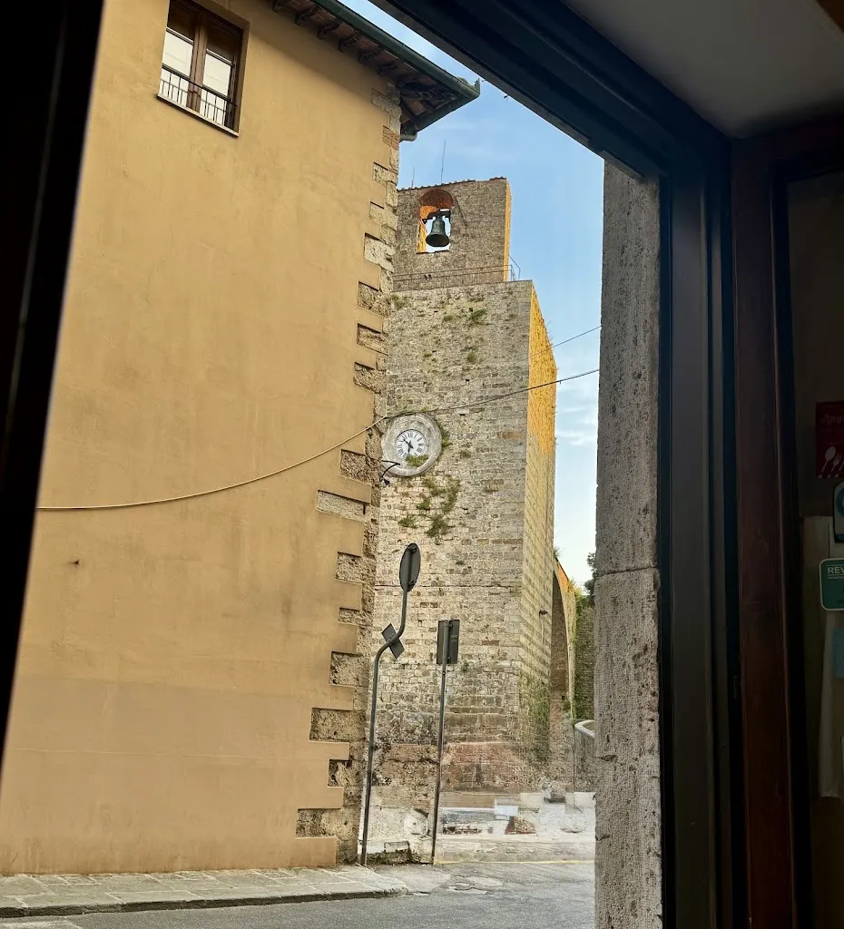 Barbara Devittori_Le Fate Briache_Massa Marittima_review