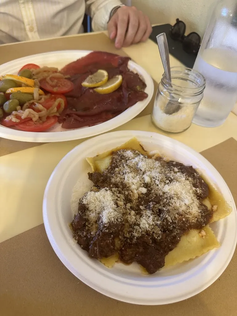 Stavroula Georgiou_La Novella srl_Massa Marittima_review