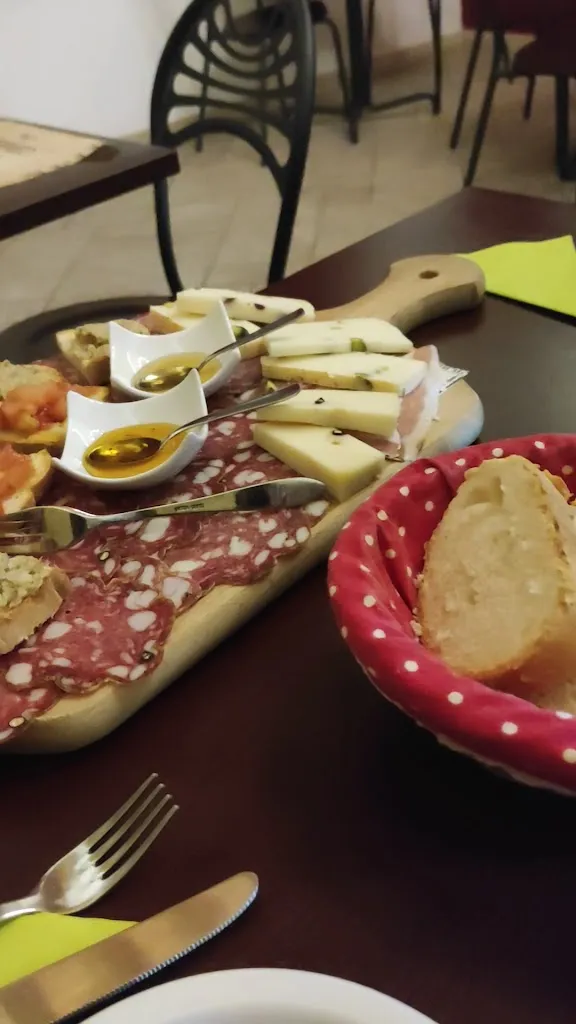 La Cantina dei 3 Archi_Massa Marittima_slider_image_2