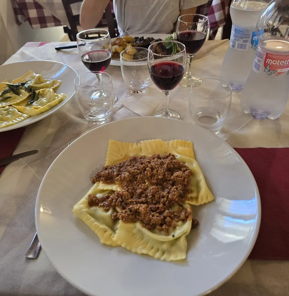 Trattoria Sbrana_Massa Marittima_slider_image_3