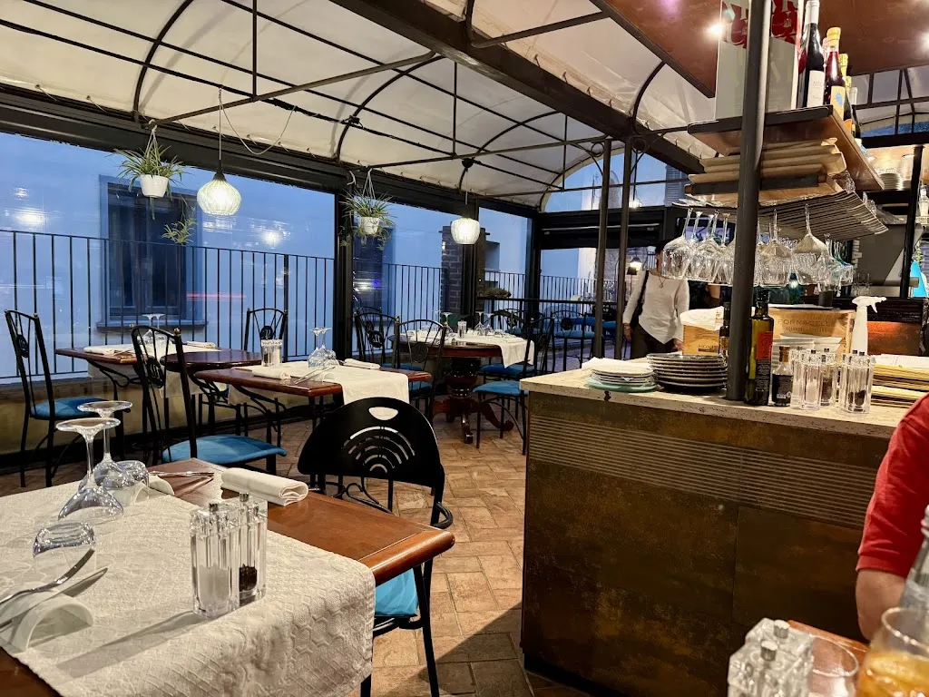 Ristorante & Champagne bar Era Ora_Massa Marittima_slider_image_3