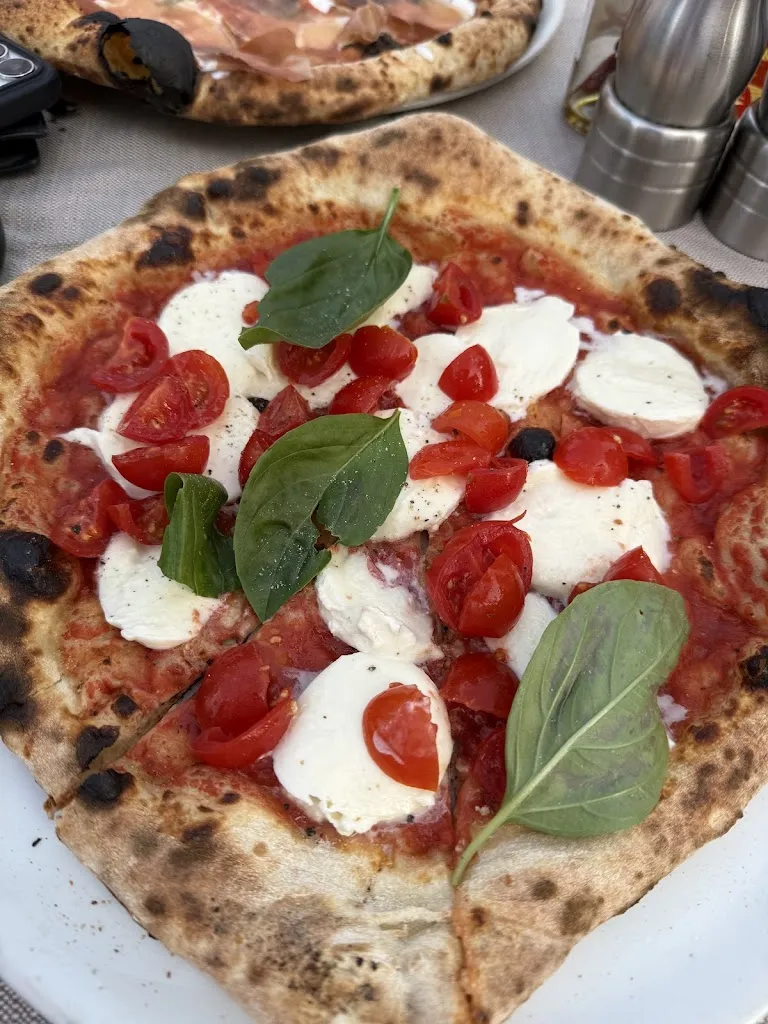 Magali_Vanni 1905_Massa Marittima_review