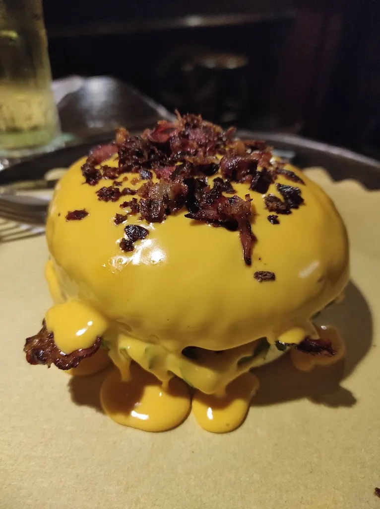 Martina Bella_Pub Dei Fantasmi_Massa Marittima_review