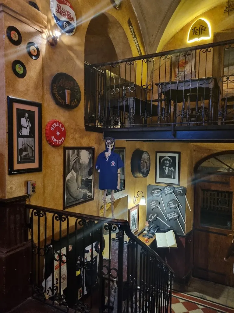 Pub Dei Fantasmi_Massa Marittima_slider_image_3