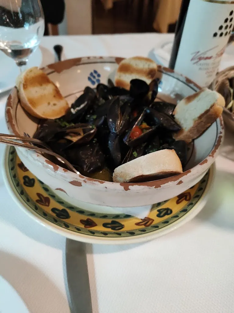 Paolo La Palombara_Ristorante-Pizzeria La Forchetta d'Oro_Montalbano_review