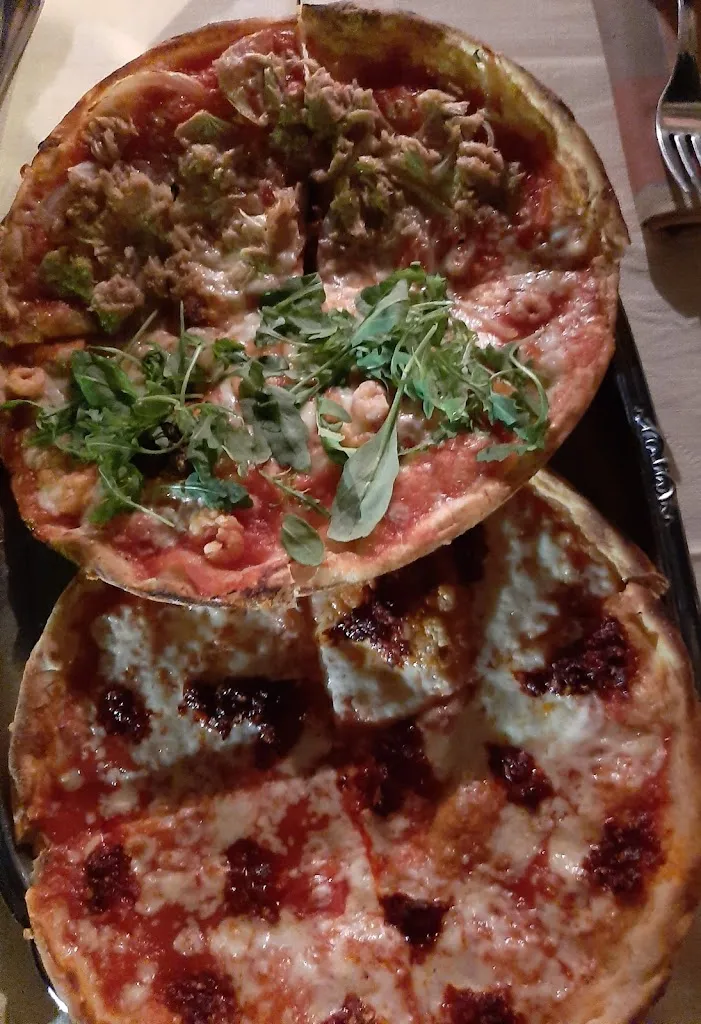 Elena Francioni_Pizzeria schiacciatine 