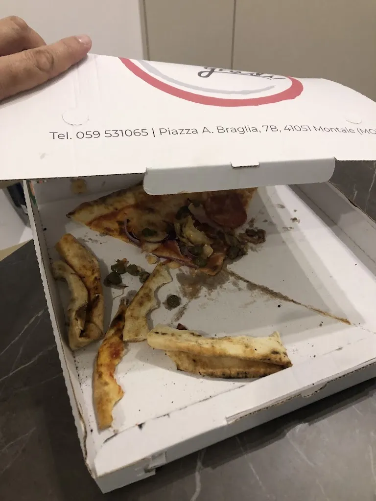 Domenico Indelicato_400 Gradi Montale Rangone_Montale_review