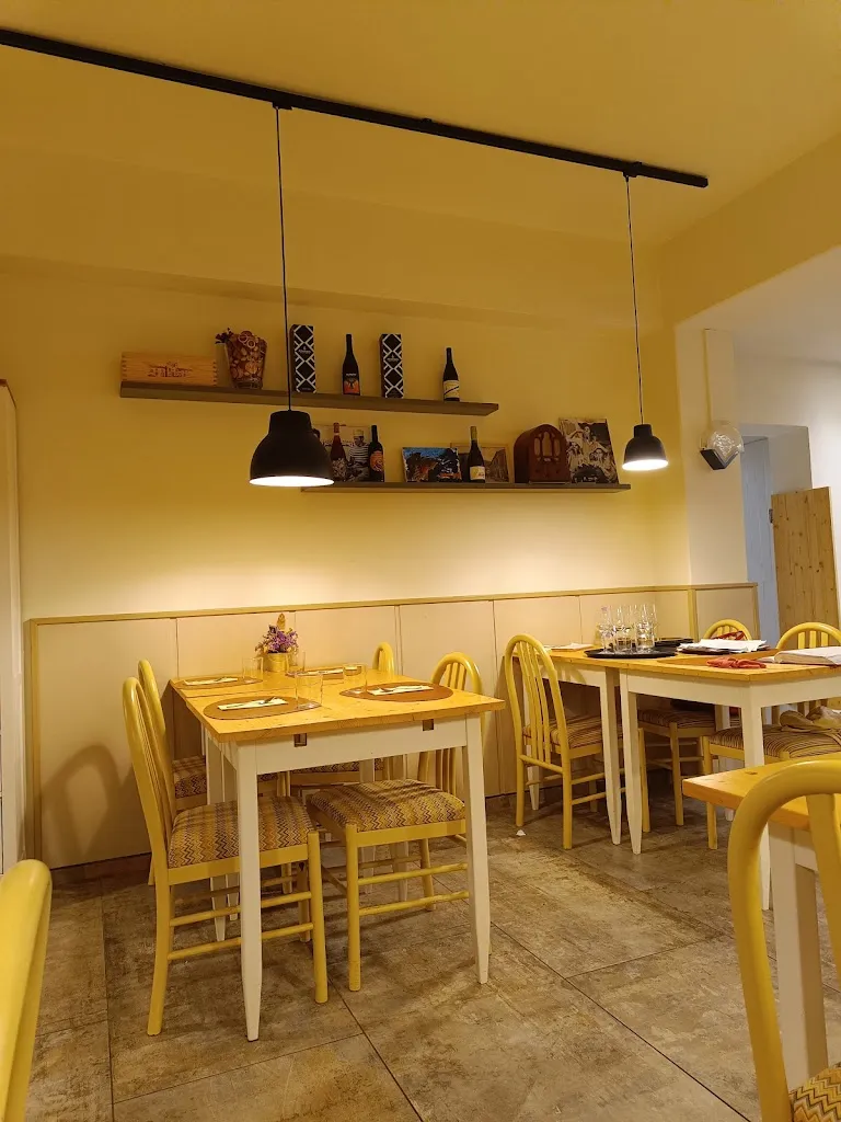 Feliçia Mintrone (Lilly)_Albergo Ristorante Il Cochino_Montale_review