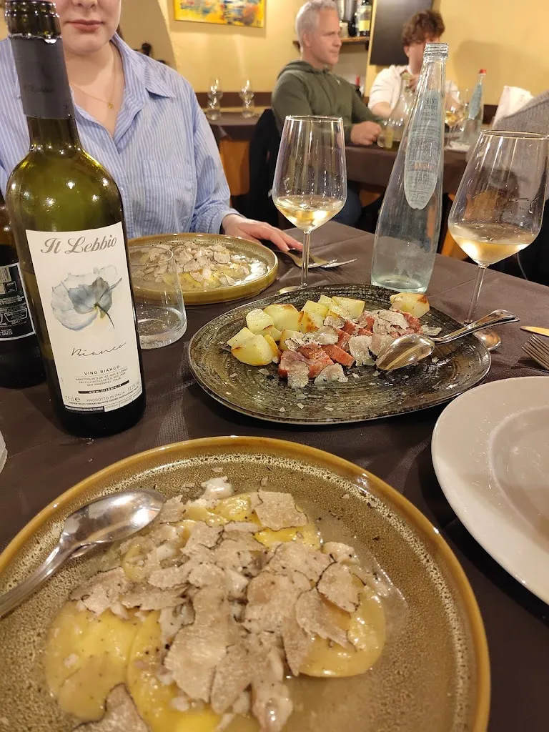 Elina Tanninen_Osteria del Pesce Rosso - Ristorante di pesce_Montaione_review
