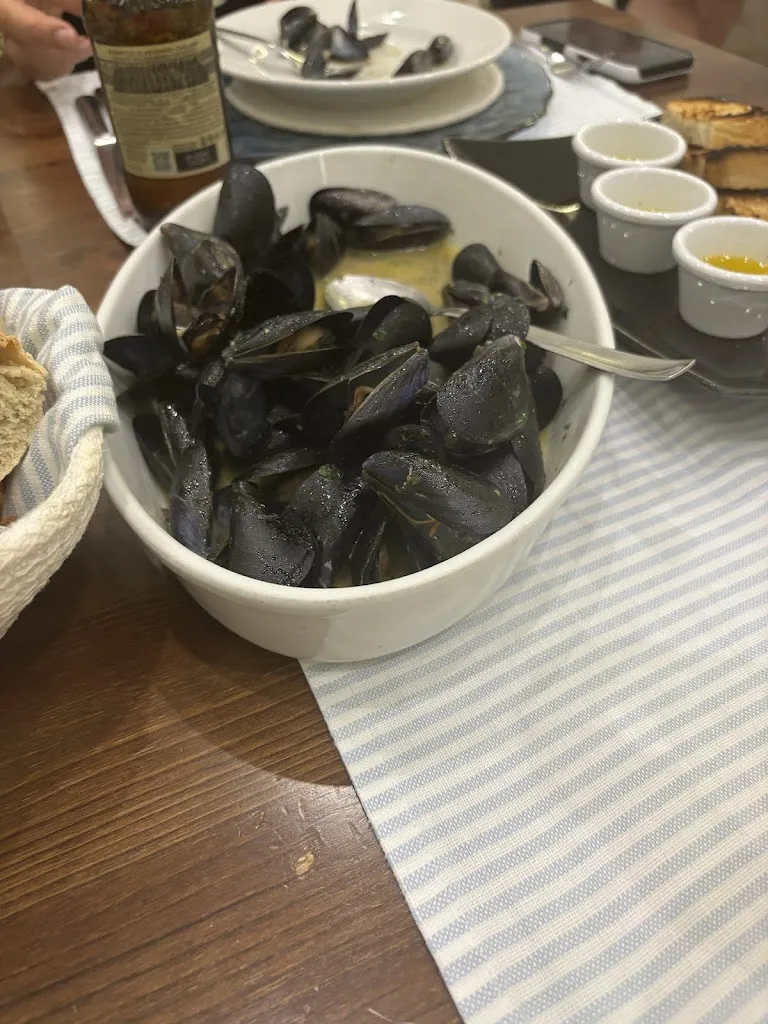 Debra Harris_Al Bel Paese_Mola di Bari_review