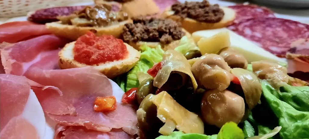 Osteria Del Cacciatore_Monte San Savino_slider_image_3