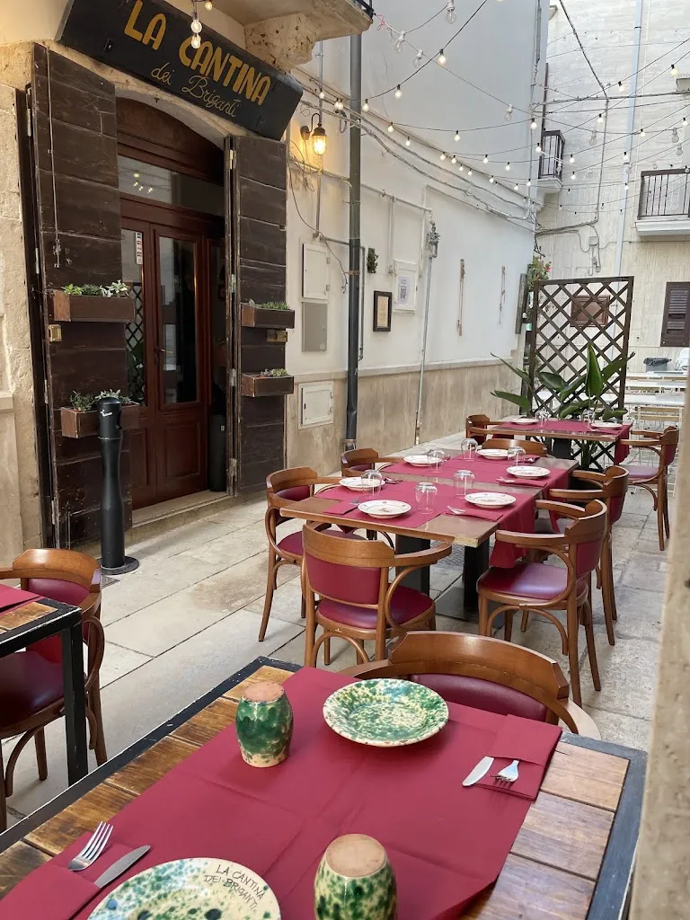 Ristorante La Cantina dei Briganti restaurant in Mola di Bari