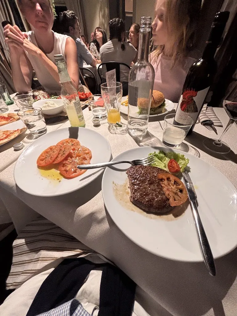 Hendrik Hagemann_Toscanissima - Ristorante Pizzeria Toscana_Monte San Savino_review