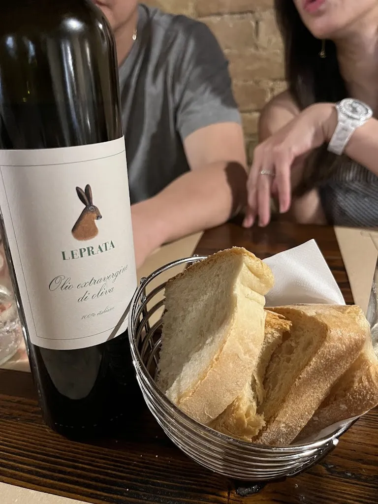 Cherrie Li_Taverna del Grappolo Blu_Montalcino_review