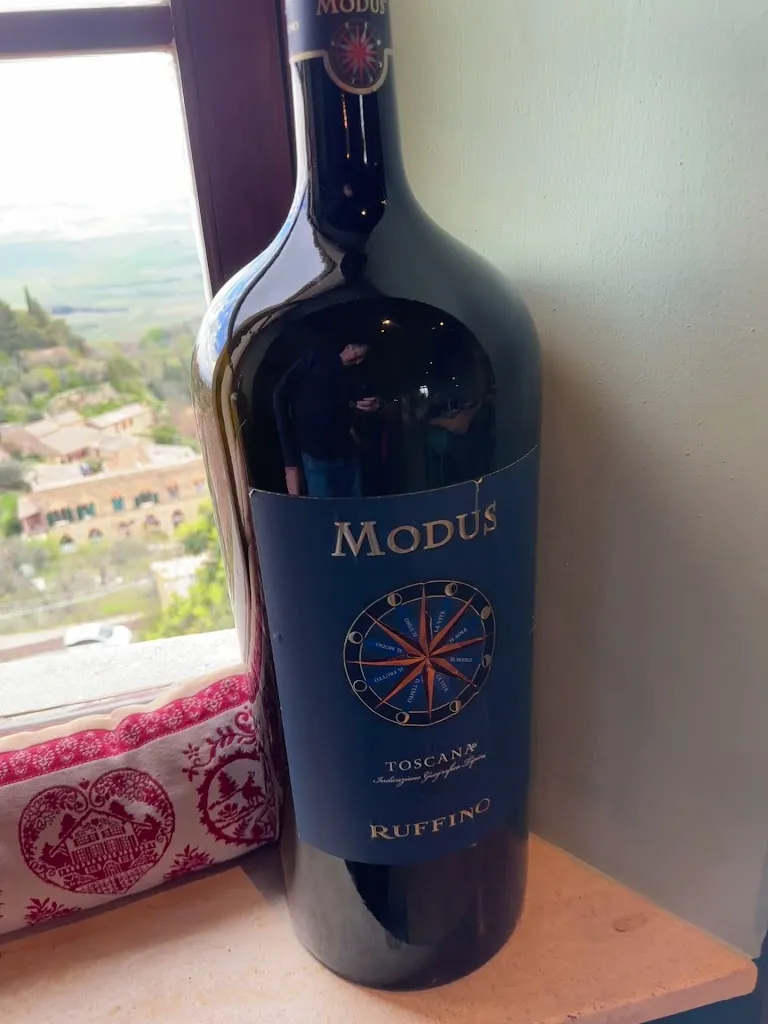 Alle Logge di Piazza_Montalcino_slider_image_2