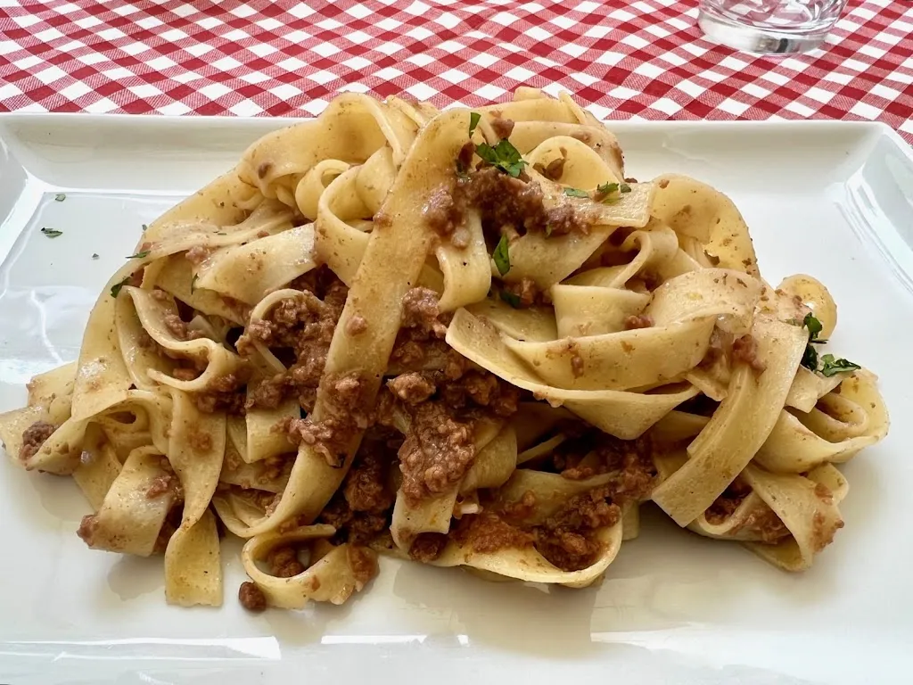 Susan Newhouse_Ristorante trattoria L'Angolo_Montalcino_review
