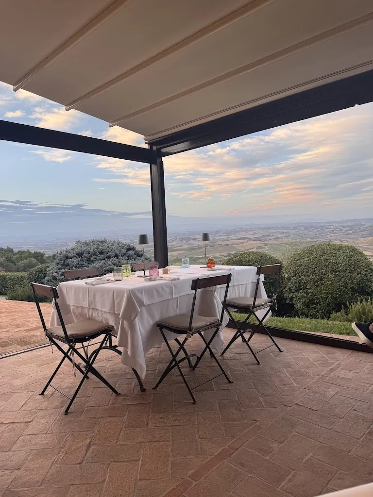 Boccon Divino_Montalcino_slider_image_3