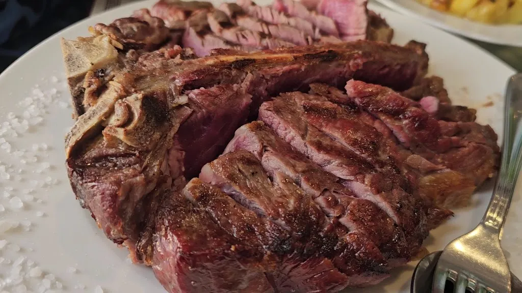 Vineria Le Potazzine_Montalcino_slider_image_2