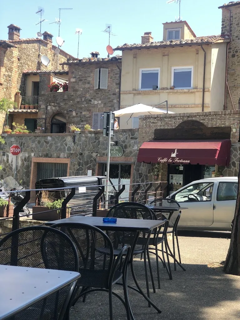 Rachael Ward_Bar Caffè La Fortezza di Cecchini Gabriele_Montalcino_review