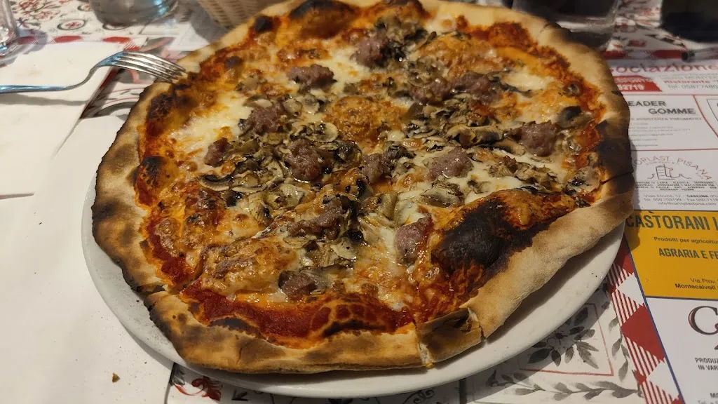 Circolo La Perla_Montecalvoli_slider_image_3