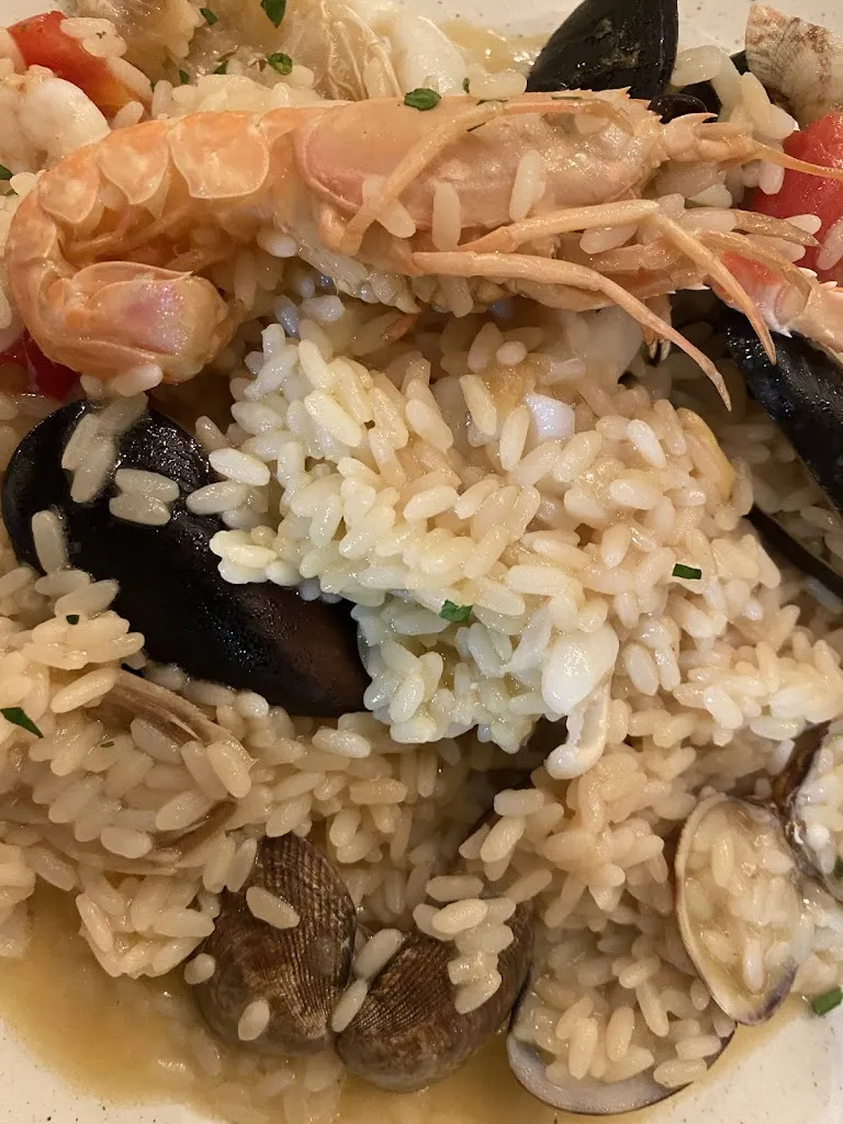 Deniz Um_La Rotonda Ristorante Pizzeria_Mola di Bari_review