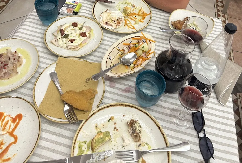 cosmi cosma_La Rotonda Ristorante Pizzeria_Mola di Bari_review