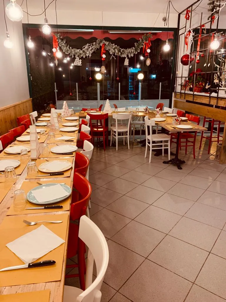 Pizzeria Da Chiasso_Montecalvoli_slider_image_1