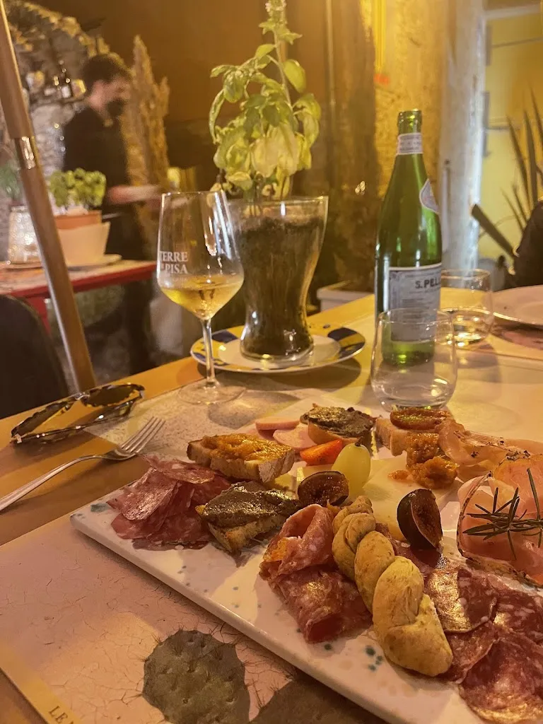 Yvo Staudt_Ambra Nera_Montecalvoli_review