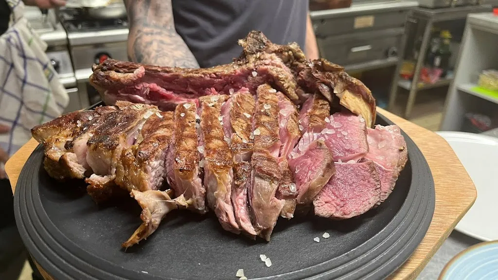 Trattoria dalla Nena pizzeria_Montelupo Fiorentino_slider_image_2