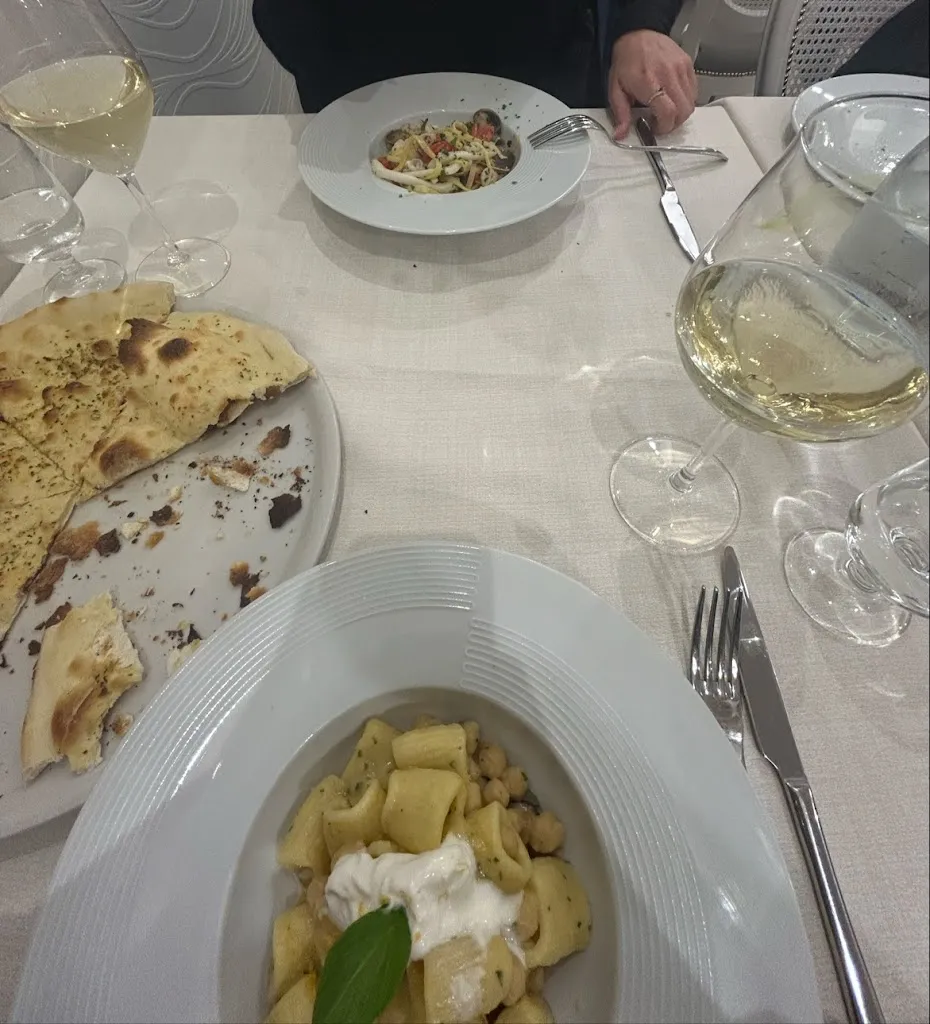 alya_La Porta del Levante - Osteria e Ristorante di Pesce_Mola di Bari_review