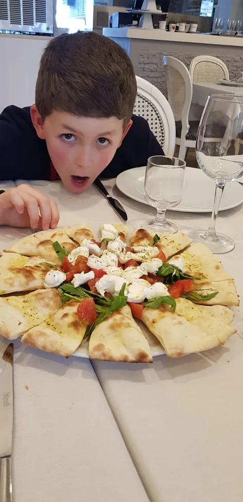 Ciaran Delaney_La Porta del Levante - Osteria e Ristorante di Pesce_Mola di Bari_review