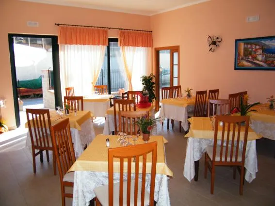 Trattoria a Casa di Paolo e Rosita restaurant in Monte Argentario