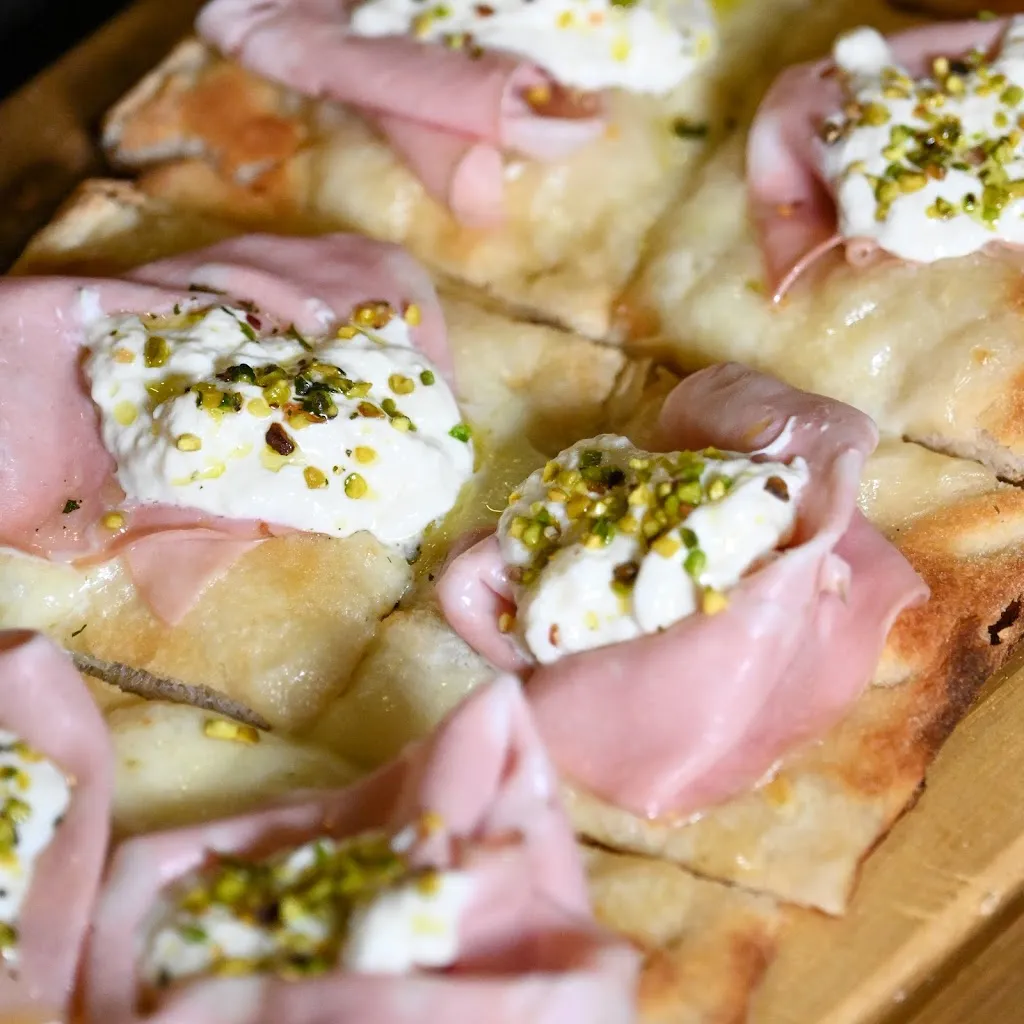 INITALY BISTROT MONTEMURLO_Montemurlo_slider_image_2