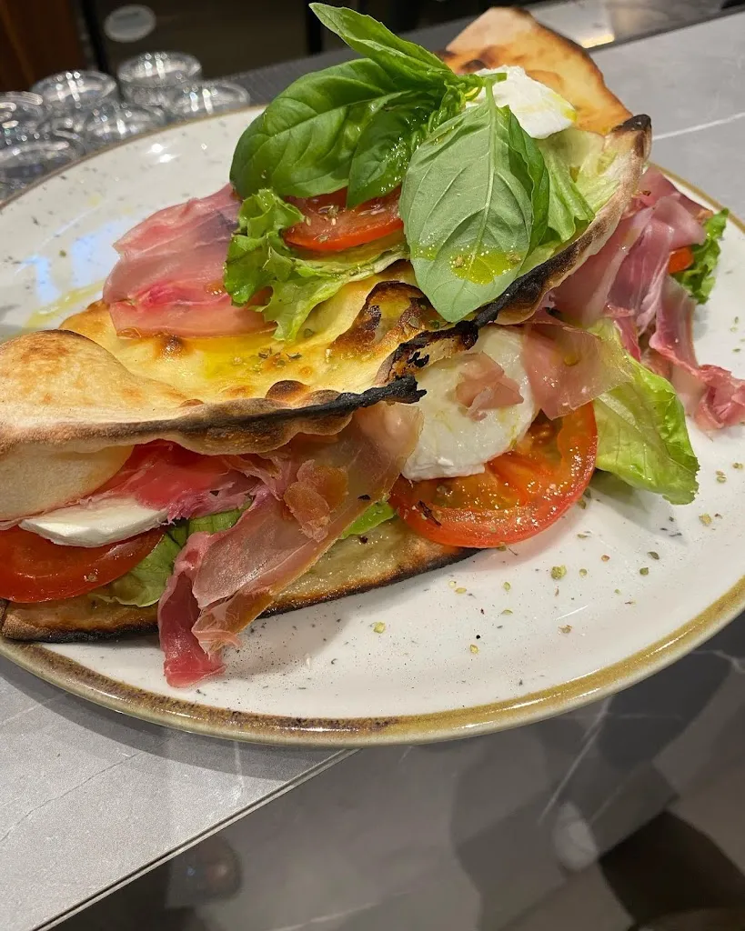 Garden Bistrot Villa Scarfantoni_Montemurlo_slider_image_2