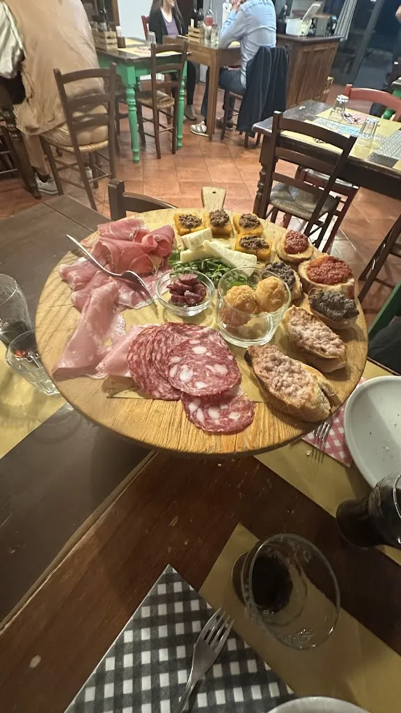 Federico Leonetti_Pizzeria Sora Vassoia_Montemurlo_review